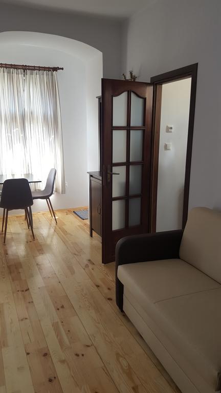 Apt Nr 1 - Cogito.Home- Starowka Z 9 Okien Stary Toruń Eksteriør bilde